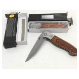 2 NIB Maxam pocket knives. 2 NIB Maxam pocket knives.