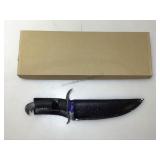 Eagle head handle hunting knife with sheath. Eagle head handle hunting knife with sheath.