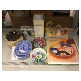 Papoose dolls, Marilyn Monroe collectibles and Papoose dolls, Marilyn Monroe collectibles and