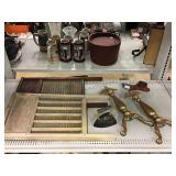 Wood washing boards, metal vintage items. Wood washing boards, metal vintage items.