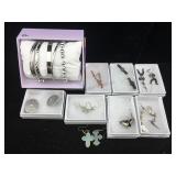 Fashion jewelry lot Fashion jewelry lot