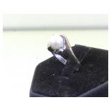 10k WHITE GOLD & PEARL RING, size 5.5, 2.6g