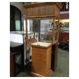 Pedastal  lighted display cabinet