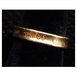 18K Gold Tiffany and Co ring 5.8g sz 5
