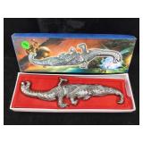 NIB fantasy dagger knife with sheath.