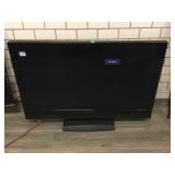Dynex 40 In TV with Stand - No Remote - Working Dynex 40 In TV with Stand - No Remote - Working