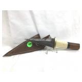 Hand Made Damascus Knife with Custom Fitted Hand Made Damascus Knife with Custom Fitted
