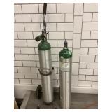Pair Oxygen Tanks with Dolly Pair Oxygen Tanks with Dolly