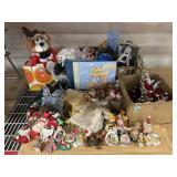 Assorted holiday decor, ornaments and more.