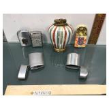 Lot incl. Zippo lighter, key turbo and more