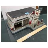 The Mobil Service station clock, no power cord