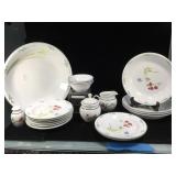 St Andrews fine china,Botanics pattern , aprox 19