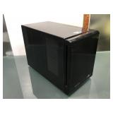 Sans Digital 4 bay port w/2 storage units, no