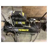 Central Pneumatic 2.5 gallon air compressor