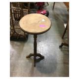 Small wood plant stand