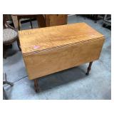 Antique Tiger maple drop leaf table, 39 wide, 46