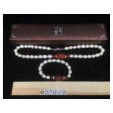 Pear necklace w/agate pendant and pear bracelet