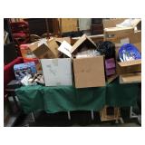 Table lot assorted household items incl. decor