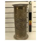 Vintage metal chain holder