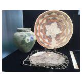 Navajo Indian wedding tray basket, 15 inches