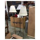 Lot of 3 floor lamps