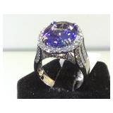 18K Gold Tanzinite 7.74 CT and Diamonds