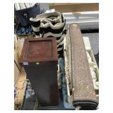 Pallet of home, decor items, including area, rug,