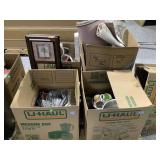 Pallet of home items, including glassware,
