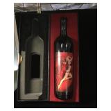 Marilyn Monroe wine bottle The Velvet Edition in