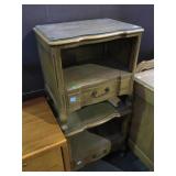 2 wooden matching nightstands w/glass tops