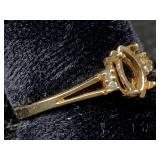 10k Gold Ring, 1.2g, Sz 6, Missing Center Stone