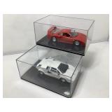 2 Diecast Cars, Lamborghini 5000, white & Ferrari
