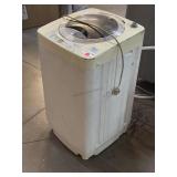 Zeny HD-001 Small Clothes Washer Machine - Powers