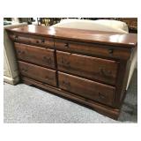 6 Drawer Dresser - needs some TLC