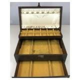 Vtg Jewelry box