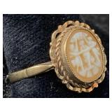 9k Gold Ring W/shell Cameo, 2.5g, Sz 7.5