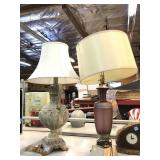2 decorative lamps.