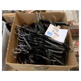 Box of 100 hangers