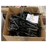 Box of 100 hangers
