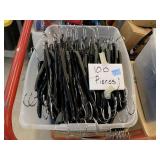 Bin of 100 hangers