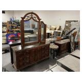 6pc Stone Top Bedroom Set - Dresser with Mirror,