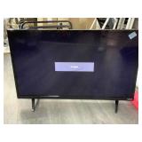 Vizio 32in tv with stand,p and power cord, no