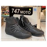 NWT 747 MOTO shoes size 9