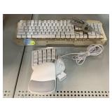 Aula keyboard and Tartarus pro mouse keypad