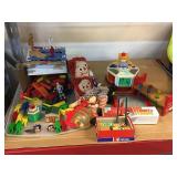 Assorted vintage toys. Wood blocks, construco