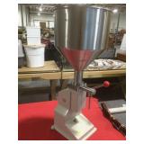 Manual liquid/oil/Paste Filling machine.