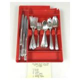 35pcs 1941 Triumph pattern WM Rogers plates