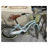 Huffy Summerland Small Beach Cruiser Bike