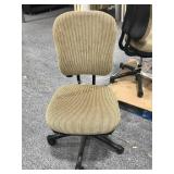 4 Rolling Office Chairs by Knoll LLC - From High