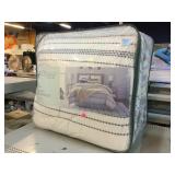 One Kings Lane Full/Queen Comforter Set